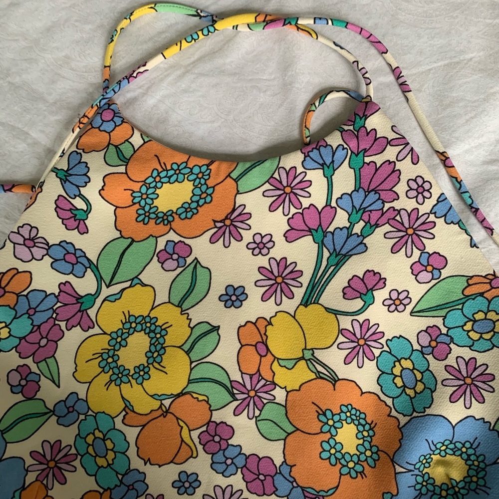 Zara floral top in a size small